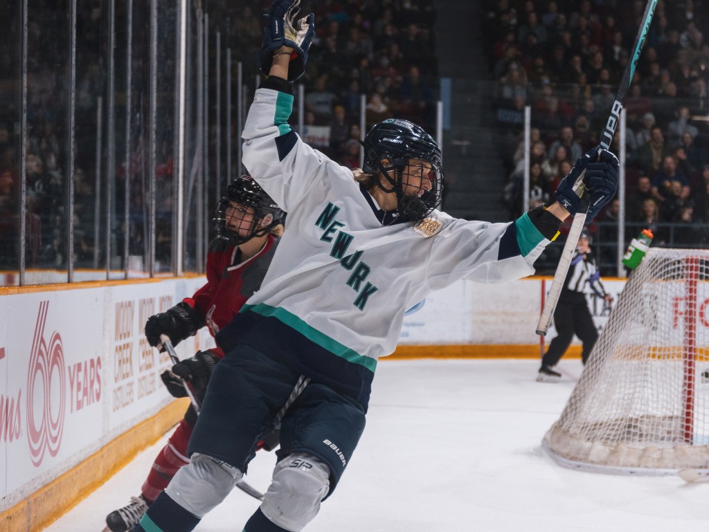 PWHL Ottawa vs New York – Feb 4,&nbsp;2024